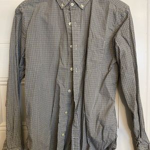 Gap checkered button down